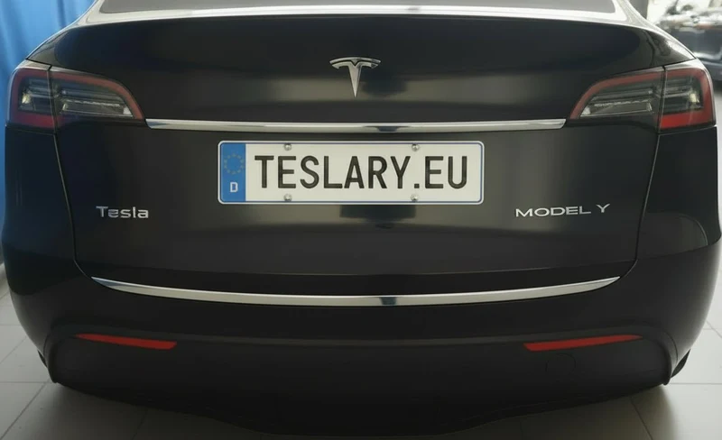 Tesla Model Tiras protectoras cromadas para maletero Y