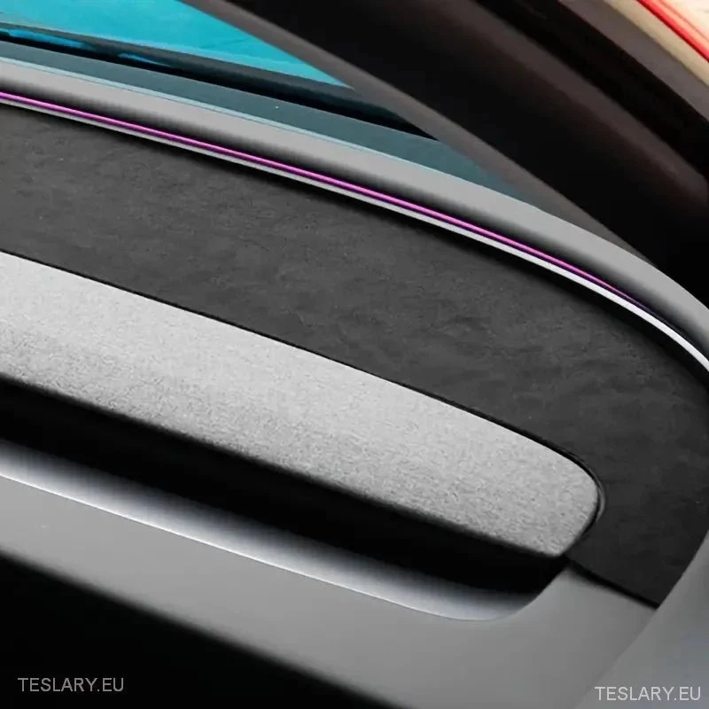 Tesla Model 3+ Alfombrilla antirreflejo para tablero Highland con logotipo