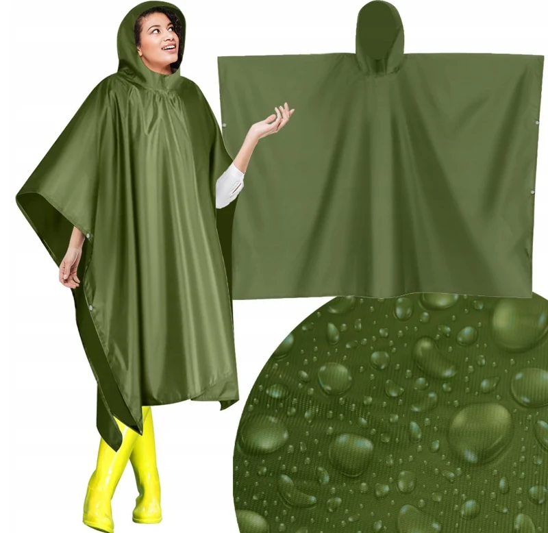 Chubasquero Verde Militar