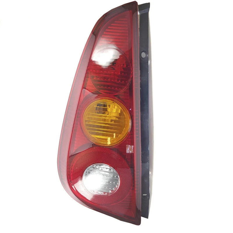 Faro Trasero Byd F0 Izquierdo