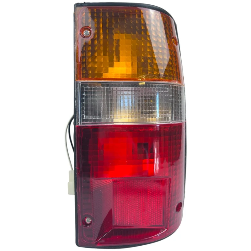 Farol Trasero Hilux 2.4 90/